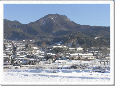 �V�t�̋��󑠎R